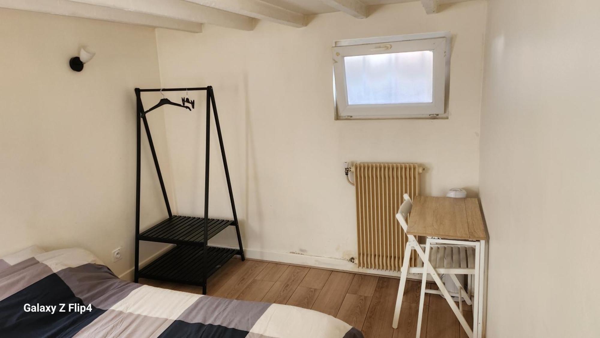 Chambre Dans Une Maison Partagee Нёйи-сюр-Марн Экстерьер фото